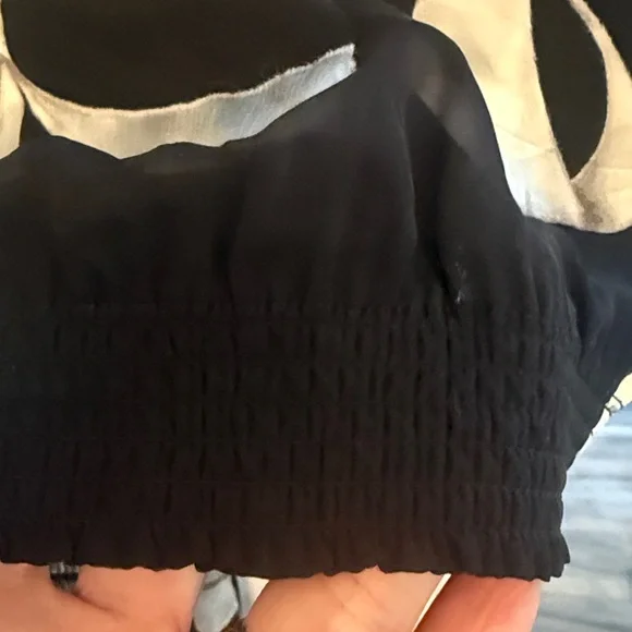 White House Black Market Size L - Picture 8 of 8